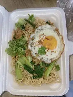 Hình ảnh Mì xào trứng 