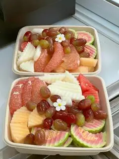 Combo thập cẩm - Đặc biệt - 262.000 ₫ tại Heo Fruits - Trái Cây Cắt Sẵn & Nước Ép - Đoàn Văn Bơ