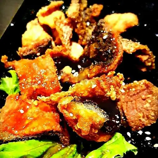 Hình ảnh T11 - Salmon Skin Tempura - Da Cá Hồi Chiên Giòn
