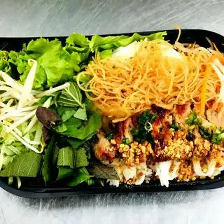 Bún thịt nướng - 45.000 ₫ tại Bún Thịt Nướng Cô Tư - Nguyễn Văn Nghi