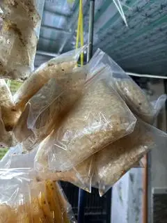 bánh tráng sì ke khô cay - 12.000 ₫ tại Long Bánh Tráng Trộn & Bánh Tráng Cuốn - Nguyễn Gia Trí