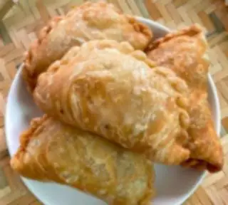 Combo 5 bánh xếp - bánh gối nhân mặn - 75.000 ₫ tại Bánh Cam - Trần Hữu Trang