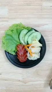Lạp xưởng thêm - 18.000 ₫ tại Cơm Gà Giòn Giòn - Tôn Đản