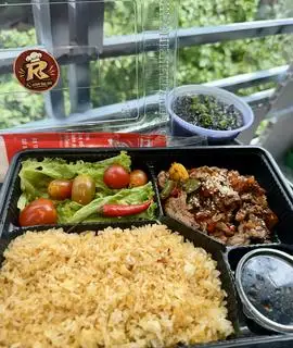 Hình ảnh Cơm Chiên Bò Sate