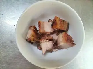Hình ảnh Cá - Heo quay thêm