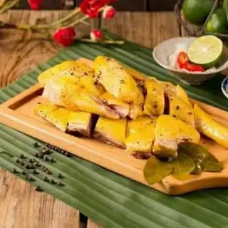 ComBo Nữa Con Gà Ủ Muối - ( 0,5kg) Chân Gà Ủ Muối Rút Xương - 279.000 ₫ tại Gà Ủ Muối Hoa Tiêu - Đường Số 71 