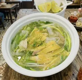 Hình ảnh Phở lưng