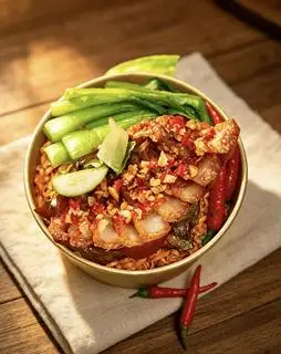 Mì Trộn Ba Rọi Chiên Giòn - 62.999 ₫ tại Chicken Baby - Cơm Gà & Mì Trộn - Thành Thái