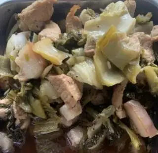 Hình ảnh Cơm Thịt Kho Dưa Cải