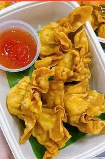 hoành thánh  - 15.000 ₫ tại Mì Trộn Cá Viên Chiên TyNi - Gà Rán & Lẩu Ly - Hoàng Diệu