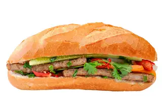 Hình ảnh bánh mì chả cá nóng