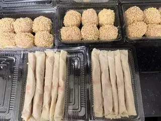 Hình ảnh combo nem sống
