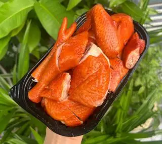 Hình ảnh Gà ủ xì dầu - nửa con