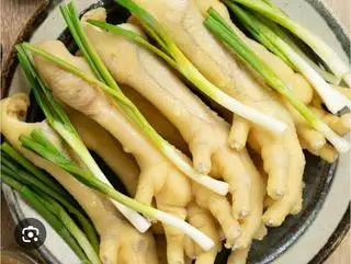 12 chân gà hấp hanh - 99.500 ₫ tại Bé Bơ Food - Gà Ủ Muối - Thoại Ngọc Hầu