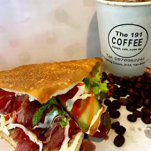 Combo 3: Kebab tam giác + cafe sữa đá - 61.500 ₫ tại Bánh Mì Kebab Sunrise & Thức Uống - Trường Chinh