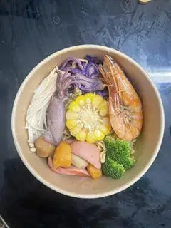 Hình ảnh Mì cay hải sản