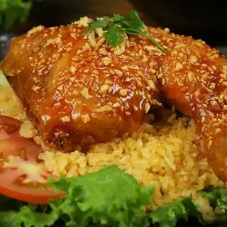 Cơm Gà Me Tỏi - Đùi Nhỏ - 60.000 ₫ tại Cơm Gà Xối Mỡ Tài Phú - Phan Văn Hân
