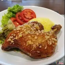 Hình ảnh Cơm Gà Sốt Me Cay