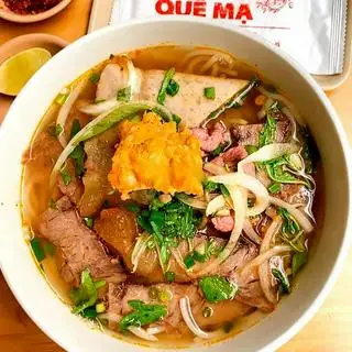 Bún bò đầy đủ không giò - 56.000 ₫ tại Bún Bò Quê Mạ -  Ba Tháng Hai