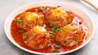 Hình ảnh Xíu mại trứng muối + Bánh mì