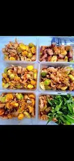 Hình ảnh Chân gà sốt Thái