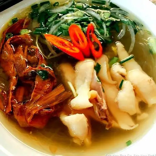 Miến thịt gà - 58.000 ₫ tại Phở Gà Sơn Nga - Nguyễn Đình Chiểu