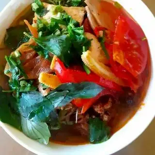 Bún riêu chay - 27.000 ₫ tại Quán Cơm Chay Hoa Sen - Mai Văn Vĩnh