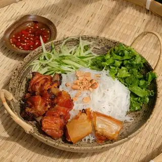 Hình ảnh Bún thịt nướng