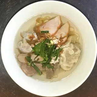 Mì thập cẩm - 56.000 ₫ tại Duy Anh - Mì Sủi Cảo & Dim Sum - Hoàng Sa