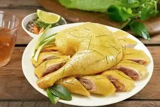 Gà Chặt 1/2  Con - 190.000 ₫ tại Gà Ta Xứ Quảng - Nguyễn Văn Cừ