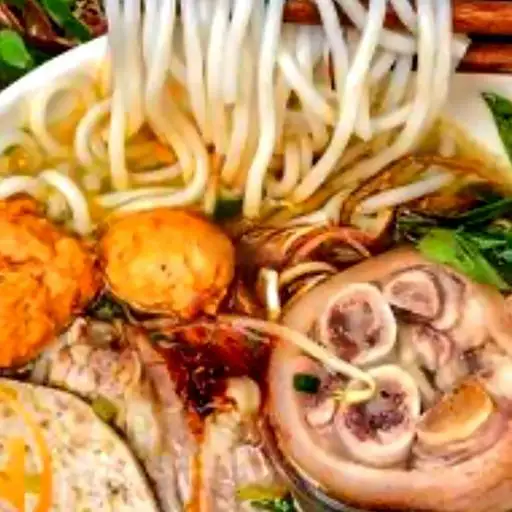 Hình ảnh Bún Bò Huế Bát Đặc Biệt