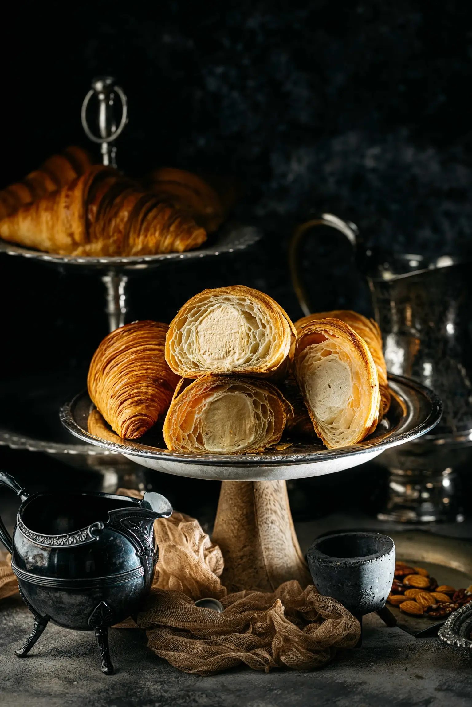 COMBO 3 MINI CROISSANT TIRAMISU (KMCB00002) - 140.000 ₫ tại The Vagabond Pâtisserie & Café - Trần Cao Vân