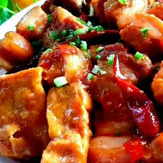 Hình ảnh Đậu rim thịt ba chỉ