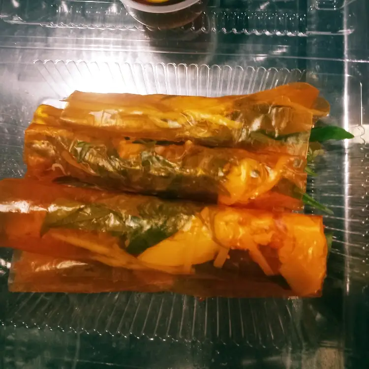 Bánh Tráng Cuốn chấm - 29.000 ₫ tại Cô Gánh - Bánh Tráng Trộn - Trường Chinh