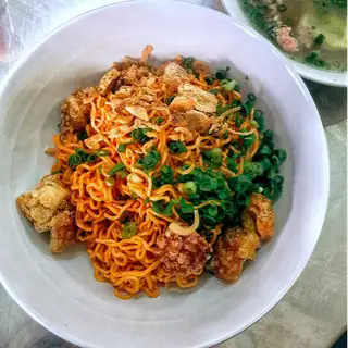 Mì Trộn Thập Cẩm  - 75.000 ₫ tại Cơm Gà & Mì Trộn - Tôn Đản