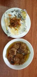Hình ảnh Bánh cuốn trứng chả nướng