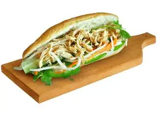 Bánh mì gà xé - 39.000 ₫ tại Bánh Mì Minh Châu - Hoàng Diệu