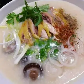 Hình ảnh cháo gà đùi