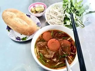 Bánh mì bò kho - 58.000 ₫ tại Cơm Gà & Mì Trộn Huỳnh Như - Bùi Tư Toàn
