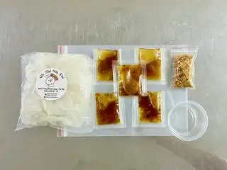 Bánh Tráng Chấm Sốt Chanh Dây (5 Gói Sốt) - 29.500 ₫ tại Góc Nhỏ Nhà Thỏ - Bánh Tráng Phơi Sương & Ăn Vặt - Bạch Đằng