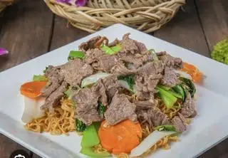 Hình ảnh mì xào bò 
