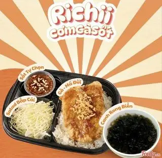 Combo cơm gà sốt - canh rong biển thịt bằm - 60.000 ₫ tại Richii - Cơm Gà Xốt - Cống Quỳnh