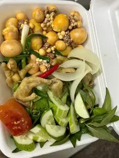 Hình ảnh chân gà ủ muối 4 chân -4 chân gà lớn hấp