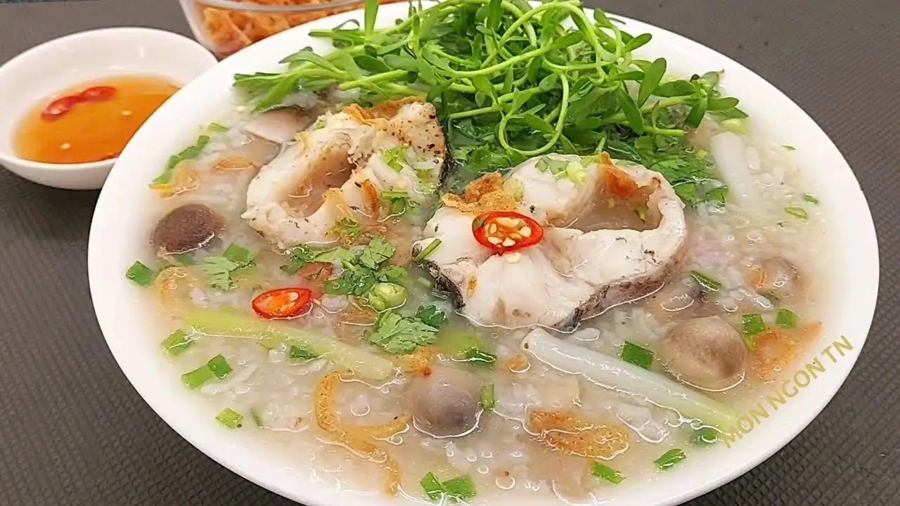 Cháo cá lóc - 65.000 ₫ tại Quán Cháo Hàu 741 - Tạ Quang Bửu