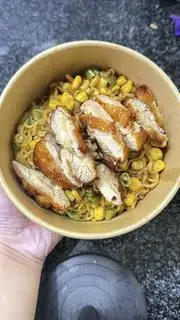 Hình ảnh Gà miếng Indomie 1 mì