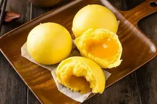 Hình ảnh Bánh Bao Kim Sa (3 Cái)