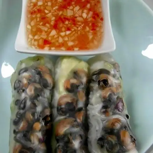 Gỏi Cuốn Ốc Gạo - 12.000 ₫ tại Gỏi Cuốn Và Bánh Mì Hấp 85 - Âu Dương Lân