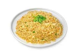 Cơm chiên trứng 186 蛋炒饭 - 100.000 ₫ tại THE ZING Lẩu & Nướng Trung Hoa - Đề Thám