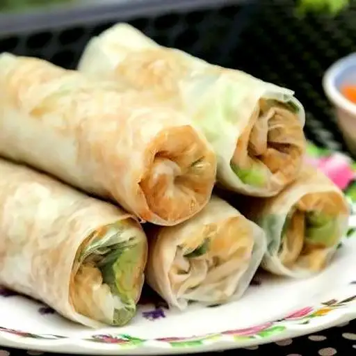 Gỏi Cuốn Bì - 11.000 ₫ tại Gỏi Cuốn Và Bánh Mì Hấp 85 - Âu Dương Lân