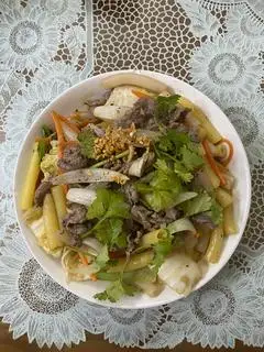 Nui xào bò - 44.000 ₫ tại Quán Ăn Đêm Út Nhỏ - Trần Xuân Soạn
